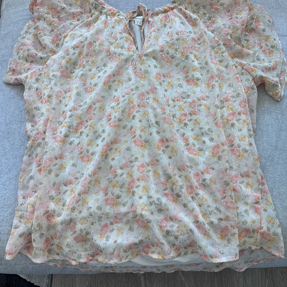 Elegant Floral Blouse in Peach and Cream